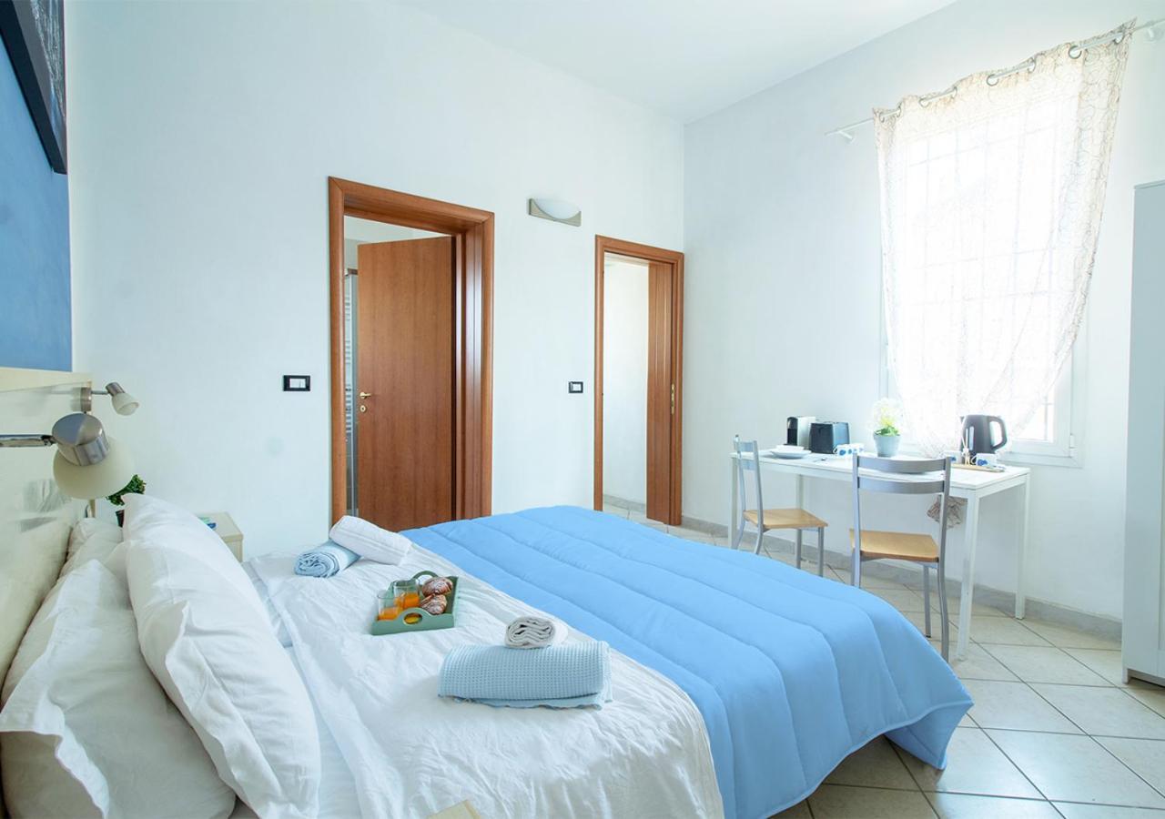Athena Rooms - Parcheggio Privato Bologna Bagian luar foto